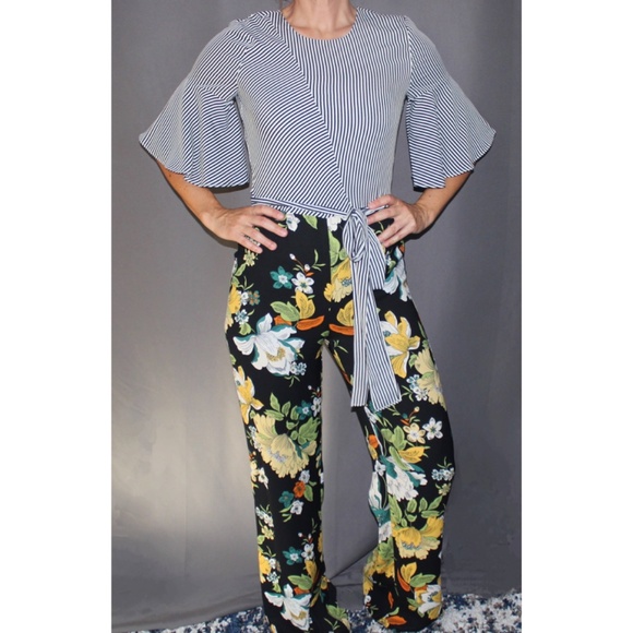 Fun and Stylish Jumpsuit, Size 38/M from El Corte Inglés Fórmula Joven - Picture 1 of 10